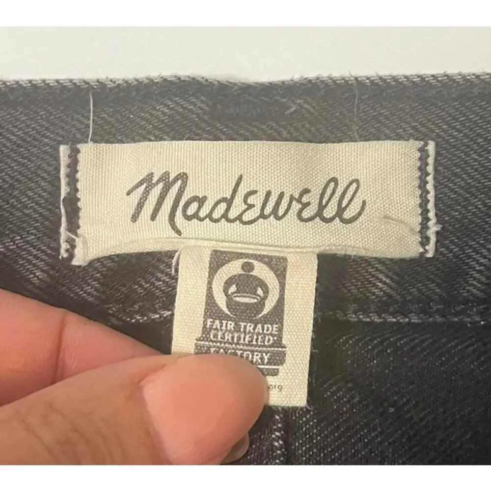 Madewell Rigid Denim A-Line Mini Skirt in Black sz. 24